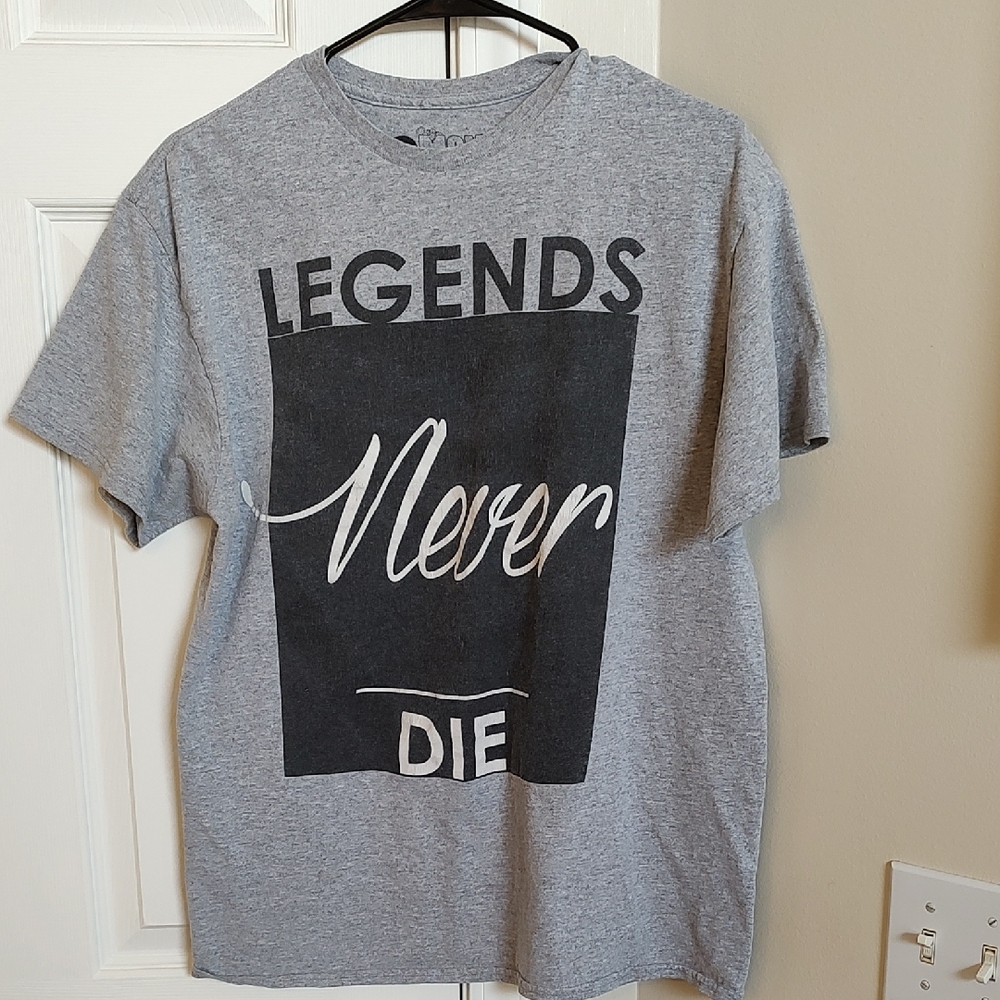 Heather Gray Short Sleeve Tee with Bold Graphic Design